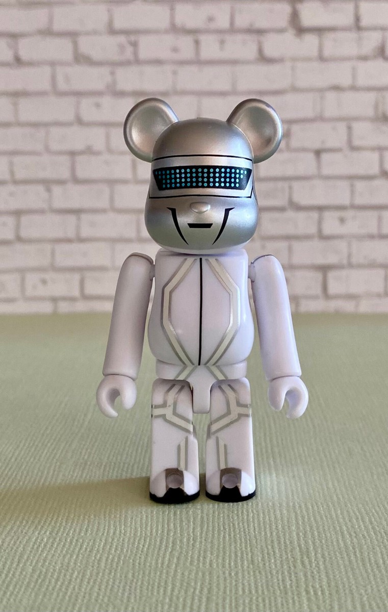 Medicom Bearbrick Series 21 SF Daft Punk - Tron.Silver Face