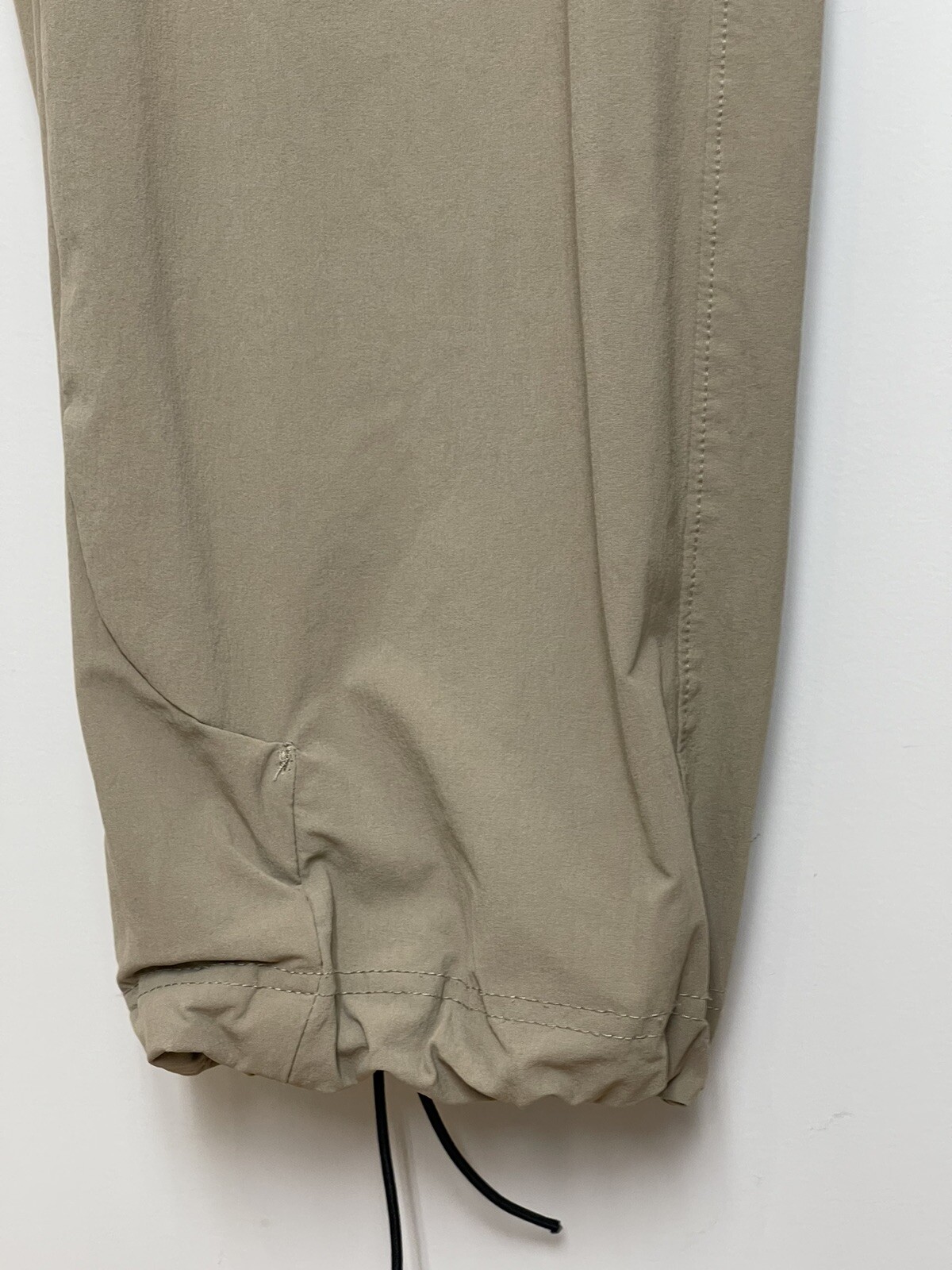 Mountain Hardware Size 12 Nylon/Elastan Hiking Sp… - image 3