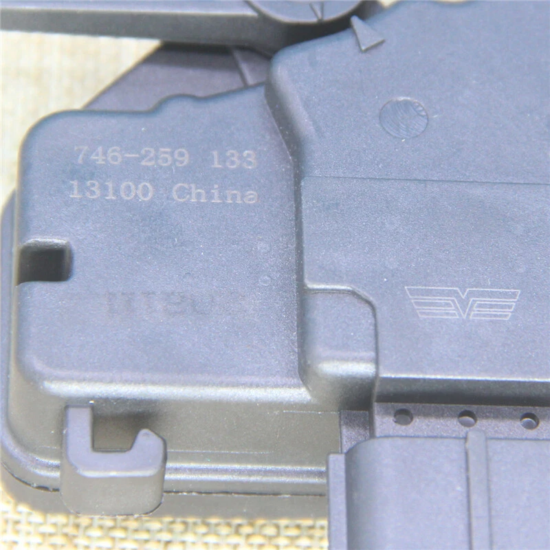 Atuador de trava elétrica de porta lateral traseira 4717960AC com controle deslizante para Dodge Grand Caravan - Imagem 2 de 4