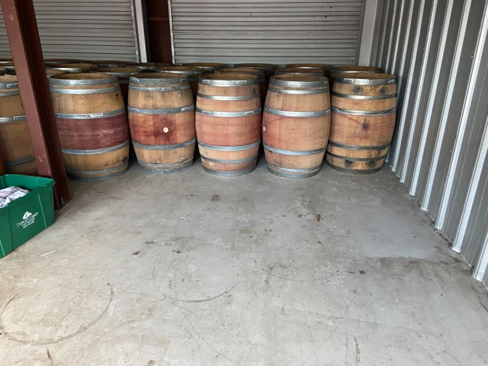Premium Oak Wine Barrels - Free local pickup - Image 2 of 3