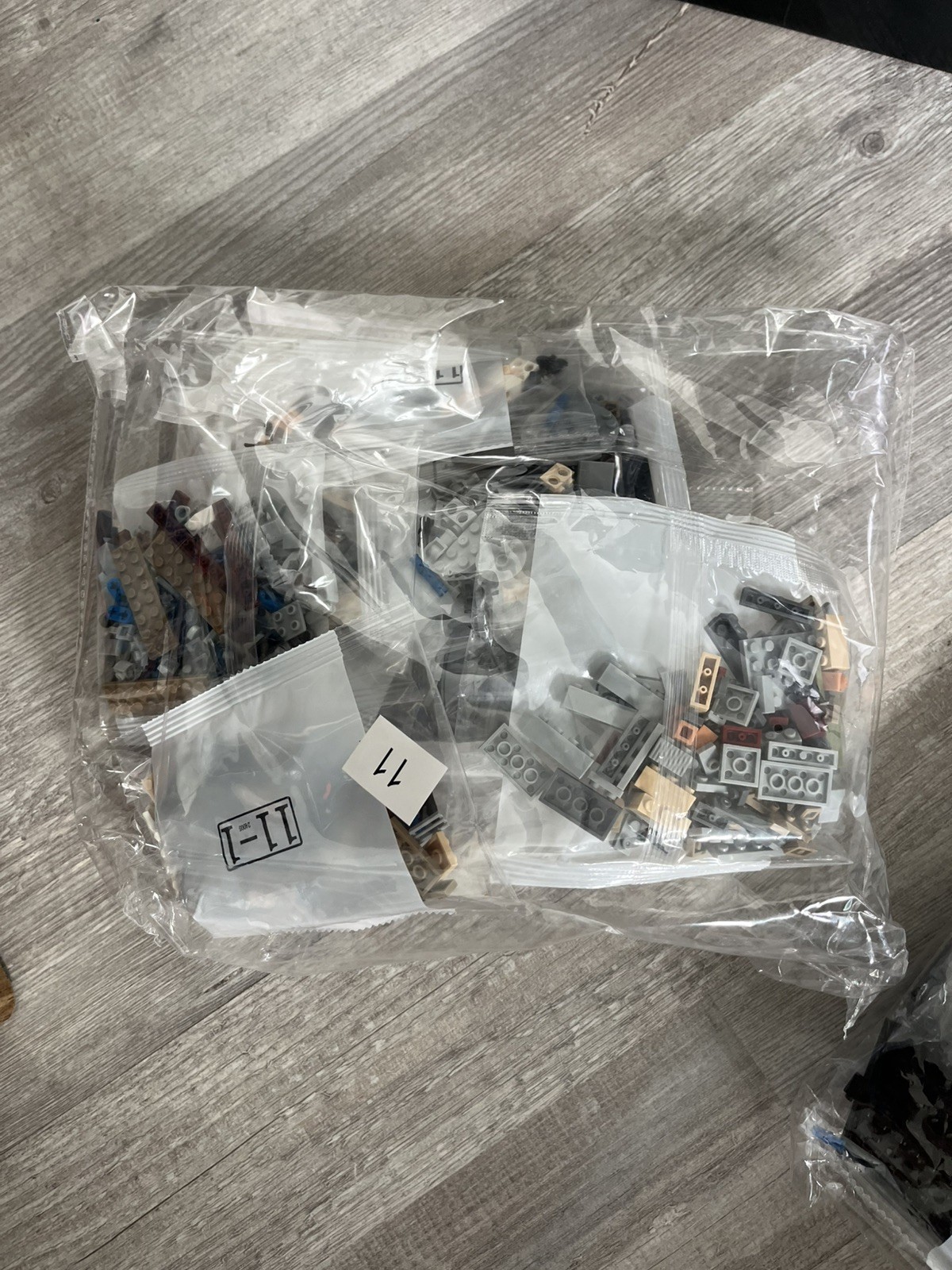 Foto 3 van LEGO Star Wars 75192 Millennium Falcon - New,OVP