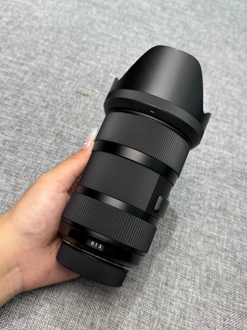 Sigma 18-35mm F1.8 Art DC HSM Lens for Canon DSLR Cameras | eBay