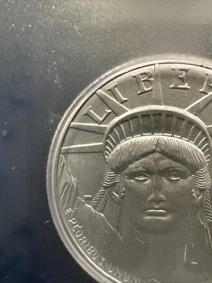 2007-W $10 1/10 oz BURNISHED PLATINUM EAGLE MS70 MS 70 SATIN FINISH - Image 3 of 4