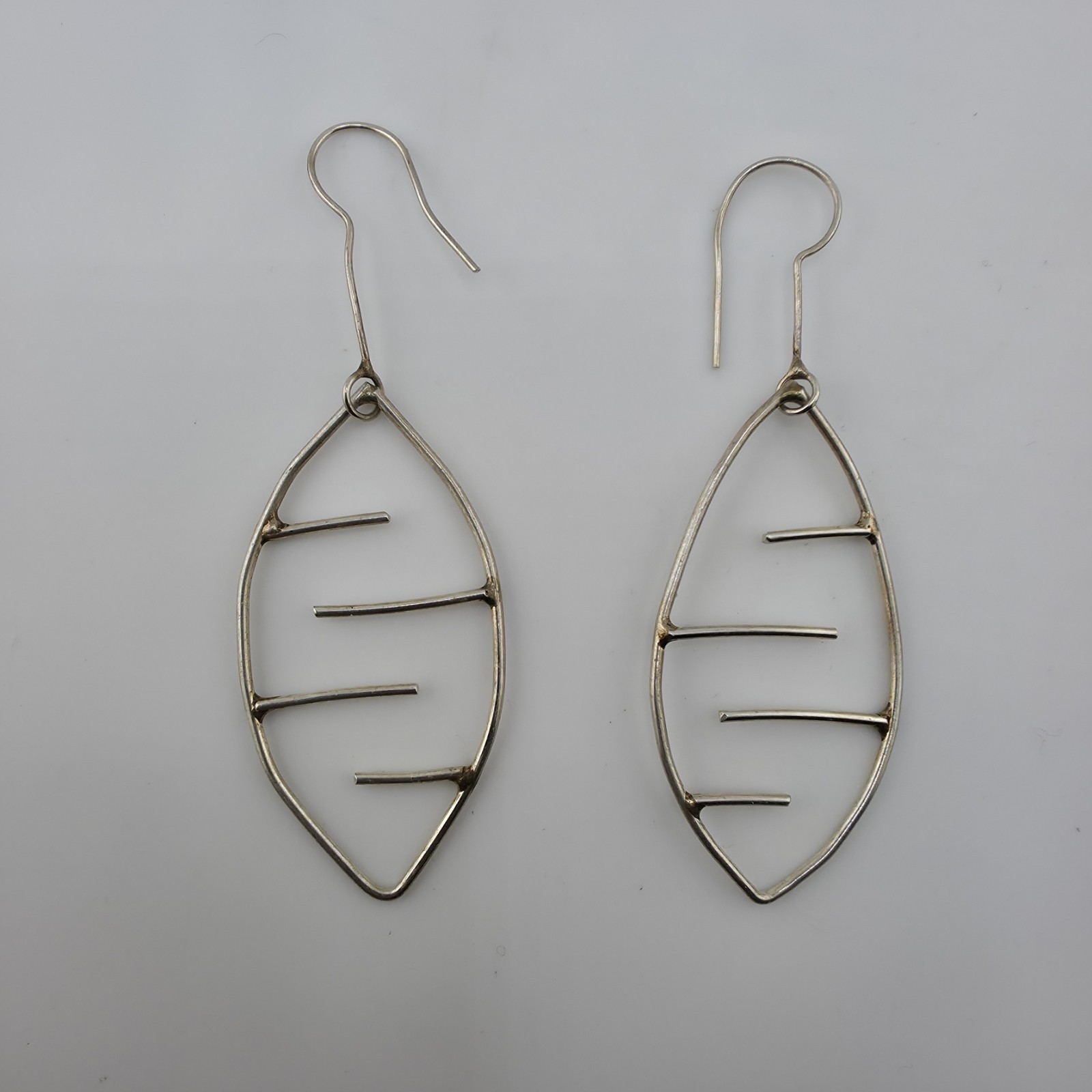 Sterling Silver Abstract Leaf Dangle Earrings Mod… - image 1