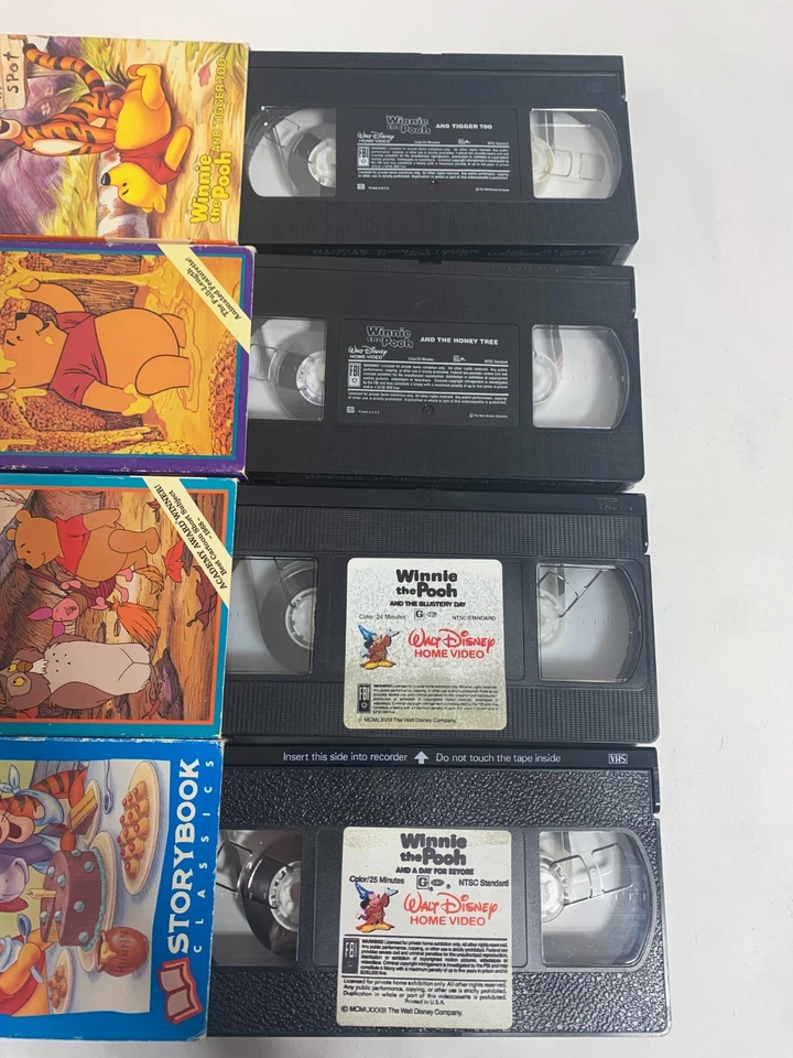 Winnie The Pooh VHS Lot Walt Disney Home Video Piglet Tigger Eeyore 4x Tapes VHS - Image 4 of 4