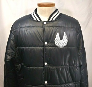 jaqueta de couro justiceiro