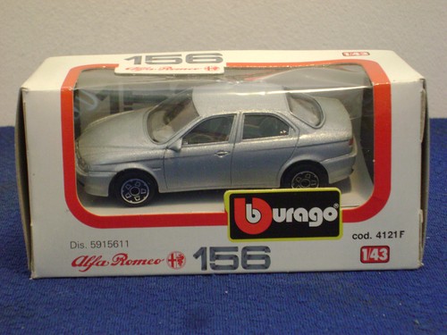 Burago Bburago Alfa Romeo 156 cod . 4121 F scala 1: 43 sehr selten