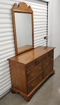 Ethan Allen Circa 1776 Double Dresser & Crested Mirror Items Ethan Allen Circa 1776 Double Dresser & Crested Mirror Items