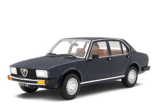 LAUDORACING-MODELS 1:18 ALFA ROMEO ALFETTA 2.0 L 1978 LM154B MODEL CAR - Photo 1/8