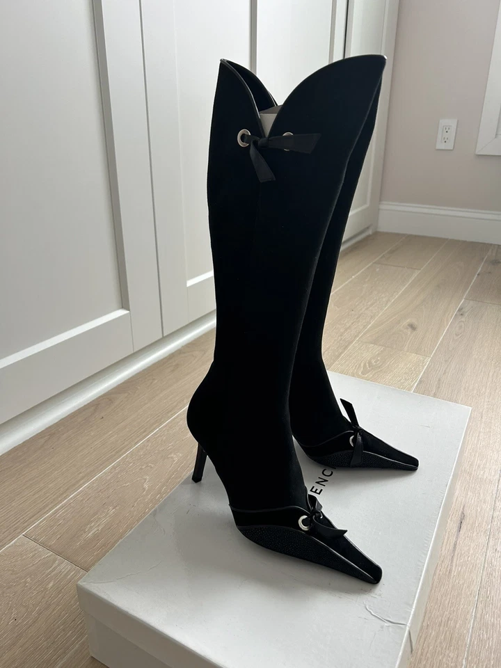 Givenchy High Hill  Black  Boots Suede Stingray Bows Details Zipper Up Women 37 - Image 3 of 4
