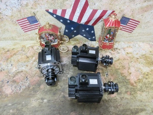 2000 HAAS VF3 CNC MILL YASKAWA SGMG-09A2AB UTOPH-81AWF SERVO MOTOR EACH 1