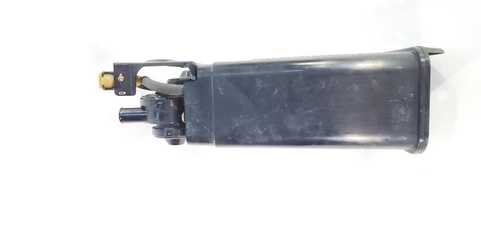 Toyota Celica 2003 2ZZ OEM bote de vapor de combustible  Foto 4 de 4