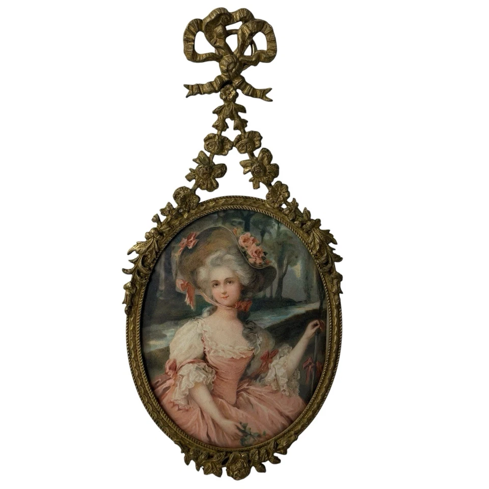 Antiguo marco de fotos ovalado de latón Stern Brothers New York colgante floral Foto 4 de 4