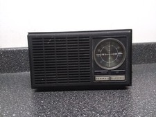 VINTAGE General Electric GE 7-4110C Radio AM/FM 1970s TESTED / PARTS