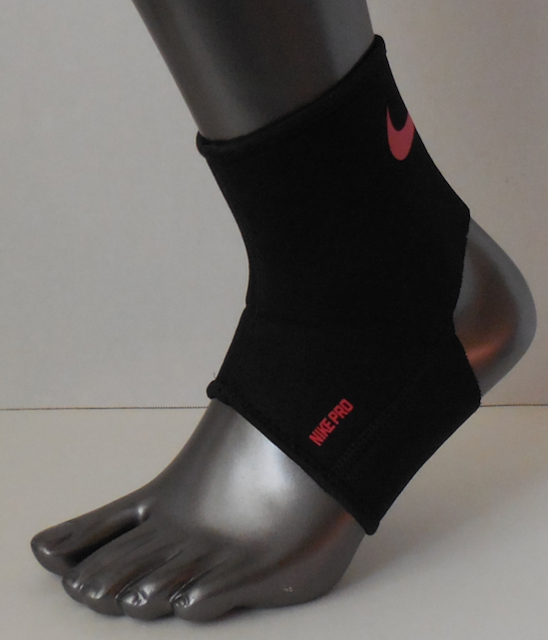 nike pro hyperstrong calf sleeve 2.0