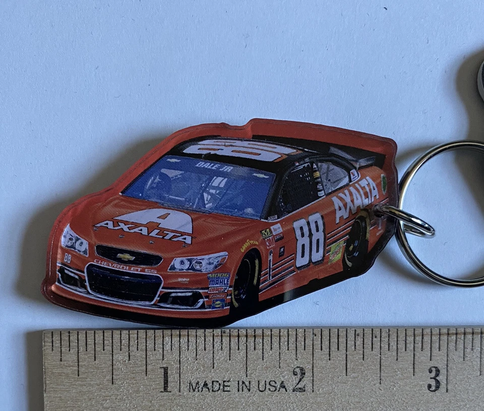 Dale Earnhardt Jr Axalta 2017 acrylic key ring - Image 3 of 4