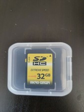 Micro Center Extreme Speed Class 10 32GB SDHC I Memory Card