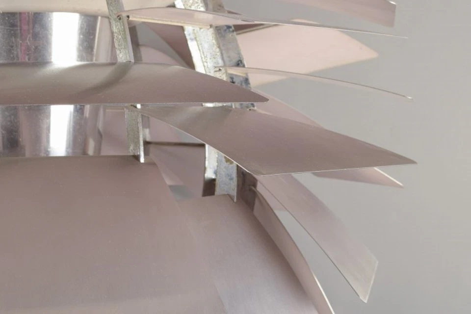 Poul Henningsen para Louis Poulsen. Colgante "Kogle" (Alcachofa PH). Años 70 Foto 4 de 4