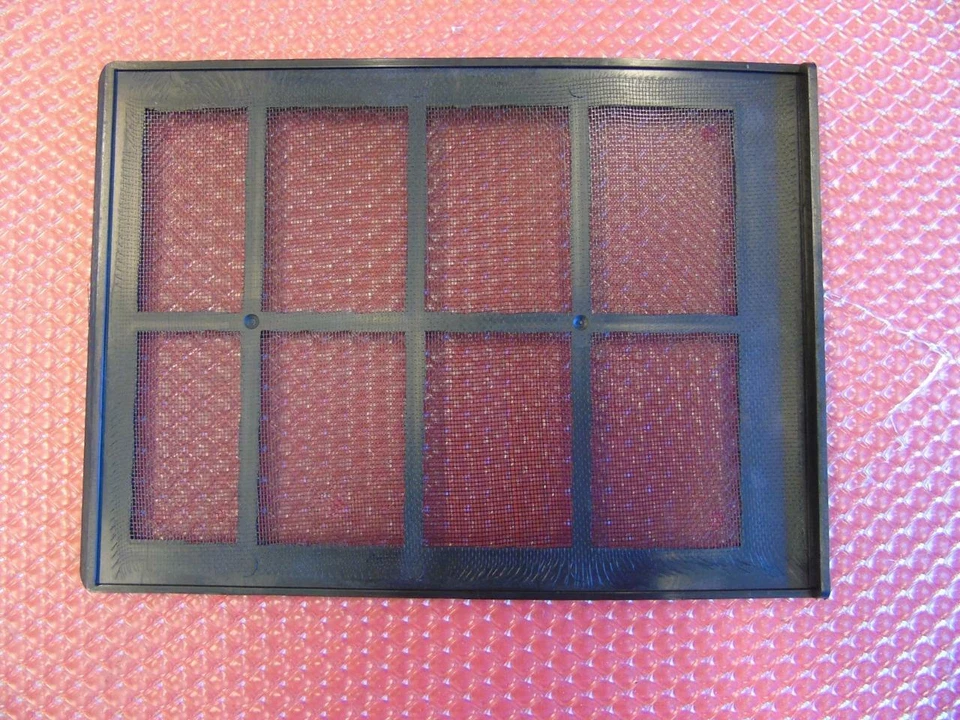 BitFenix Prodigy M Midnight Black MicroATX Cube Lower Vent Grill - Image 2 of 3