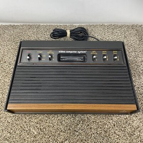 Atari 2600 Console Original 6 switch Console In Box Joystick game WORKING lot