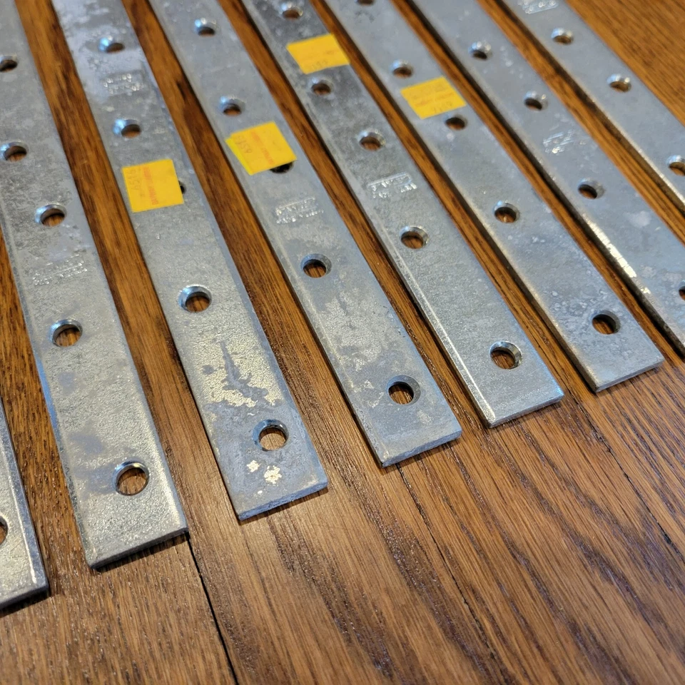 Lote de (10) correas de reparación Stanley de 10", chapadas en zinc, 1" de ancho Foto 2 de 4