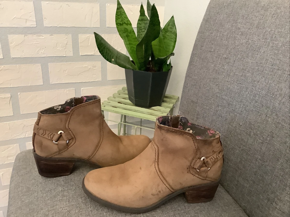 Women's teva foxy sales ankle boots