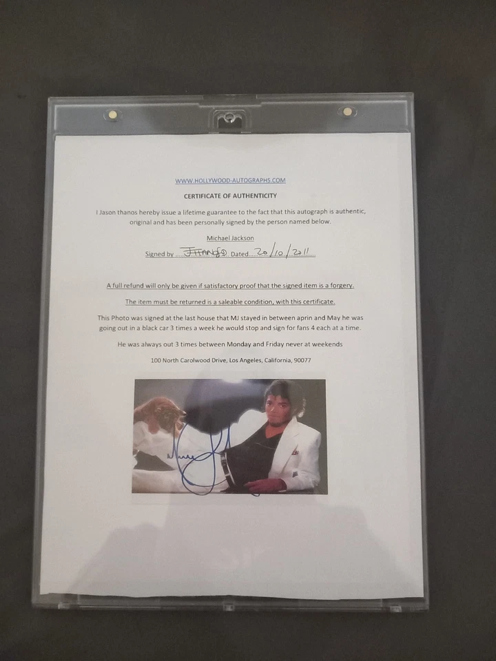 MICHAEL JACKSON SIGNED PICTURE 2009 REQUIRED OUTSIDE HIS FINAL RESIDENCE! - Image 2 of 2