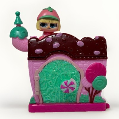 Disney Doorables Wreck-It Ralph Sugar Shack Mini Playset W/ Taffyta Muttonfudge