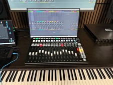 FIT Controller for eMotion LV1