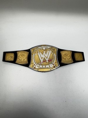 2012 DecoPAC # 15327 WWE Championship Belt Cake Topper 8''