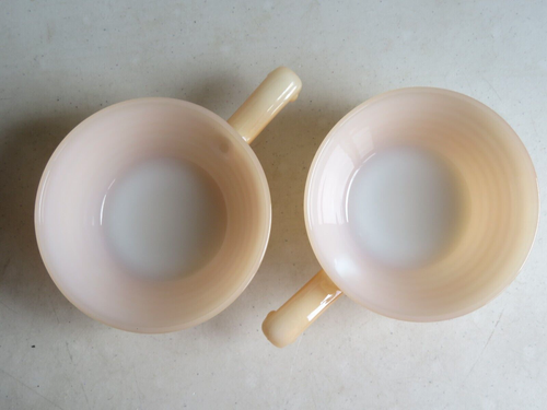 Dos cazuelas vintage Fire King para horno tinte cobre colmena un mango - Imagen 4 de 6