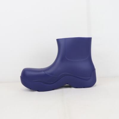 BOTTEGA VENETA rubber ankle boots ブルー 28 Bottega Veneta Matt Rubber Puddle Ankle Boots in Cobalt Blue BNIB