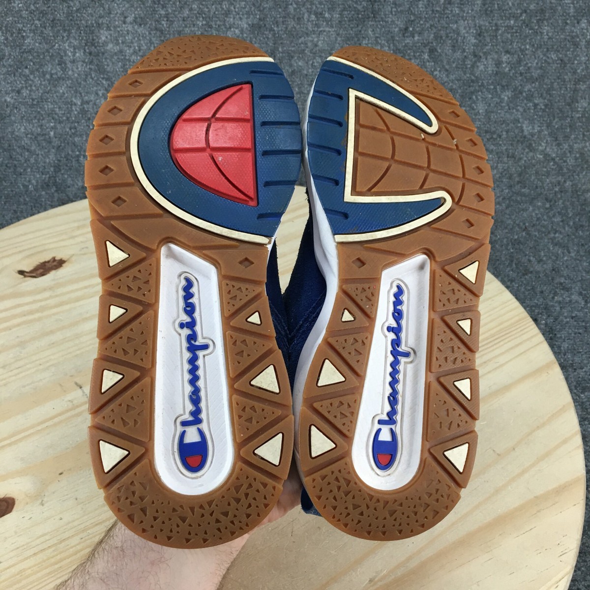 Champion Shoes Youth 7Y 93 Eighteen Big C Low Top Athletic