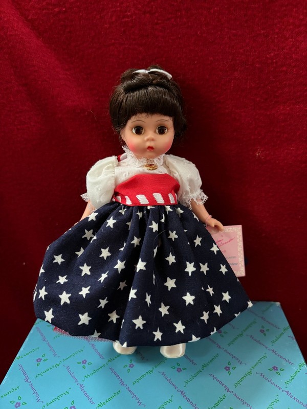 Madame Alexander Collector's United America's Junior Miss Judge's Interview Doll