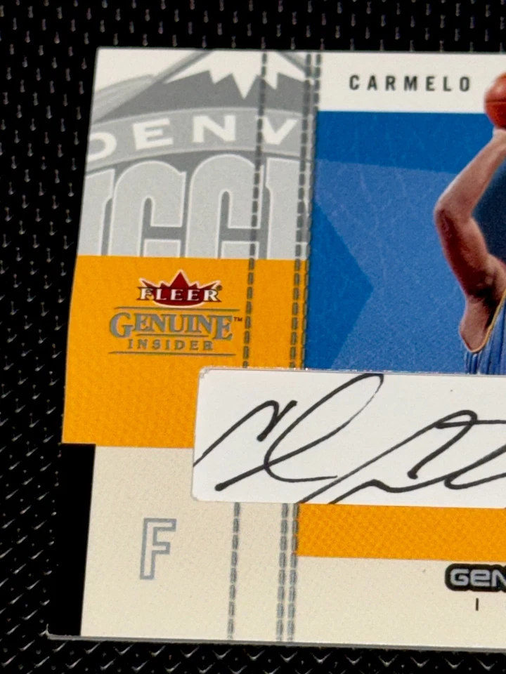 Carmelo Anthony 2003-04 Fleer Genuine RC Auto! Rookie Nuggets HOF Auto Pulls Out - Image 2 of 4