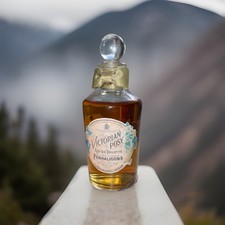 Victorian Posy Penhaligon's 香水- 一款1979年女用香水