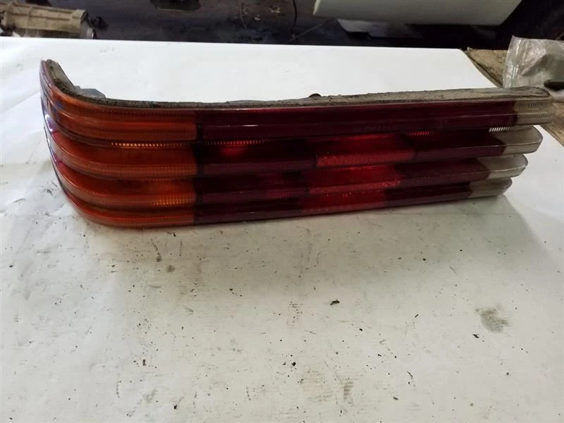 Driver Left Tail Light - 116 Type | Fits 1972-1980 Mercedes Benz 450SE 300SD - Image 2 of 4