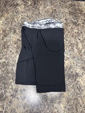 McDavid Hex Hip Tailbone Thigh Thudd Padded Shorts YOUTH Medium Compression