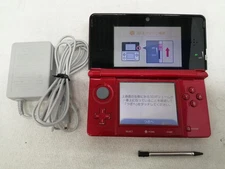 Nintendo 3DS CTR-001 Handheld Console Portable Gaming System
