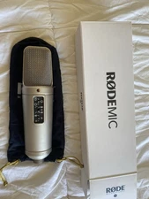 Rode NT2-A Microphone - Pop Filter and Shock Mount