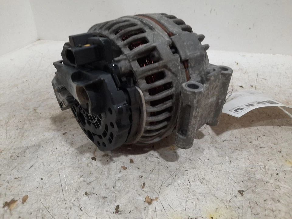 Alternator 2010 A4 Audi Sku#4171180 - Image 3 of 4