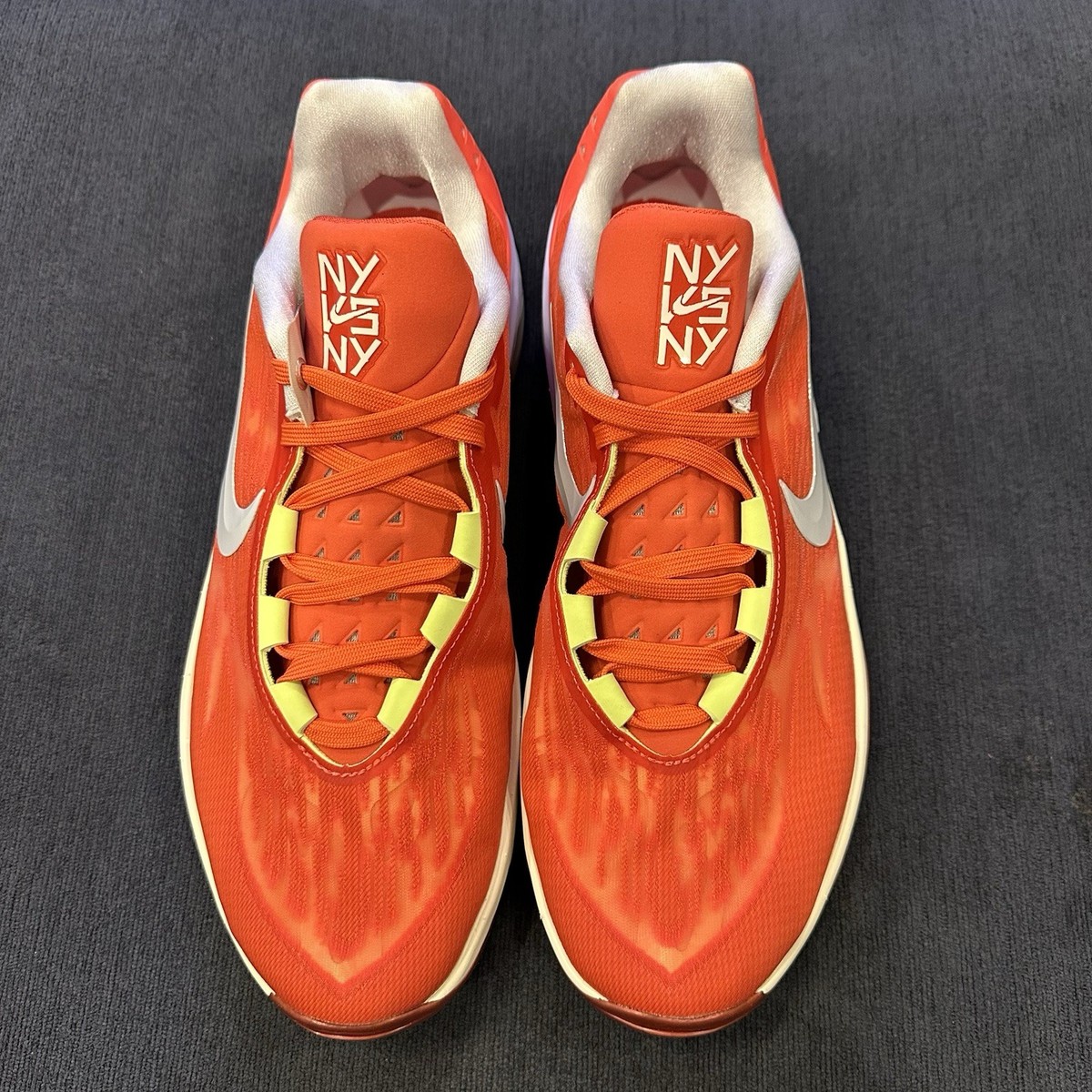 Nike Air Zoom GT Cut 2 NY vs. NY Mens Basketball Shoes Size 10.5 Red DJ6015-603 Nike Air Zoom GT Cut 2  main image 2