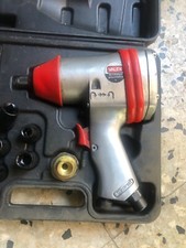 pistola a impulsi ad aria con compressore