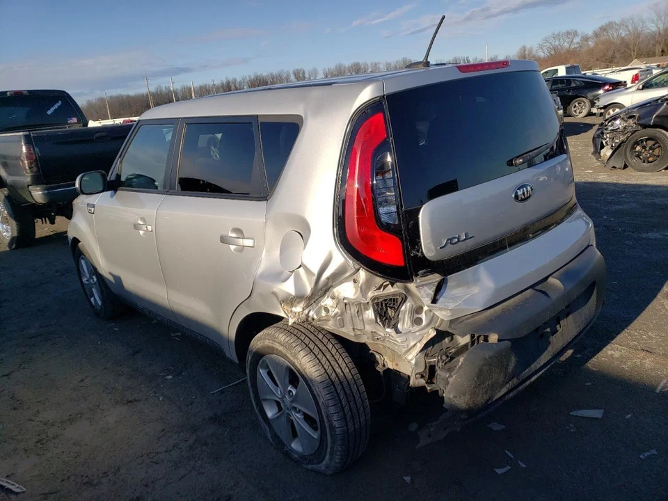 Used Hood fits: 2015 Kia Soul  Grade C Foto 3 de 4