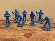 Marx Air Force Personnel 2  Figures Seven 7 Vintage clean figures soldiers