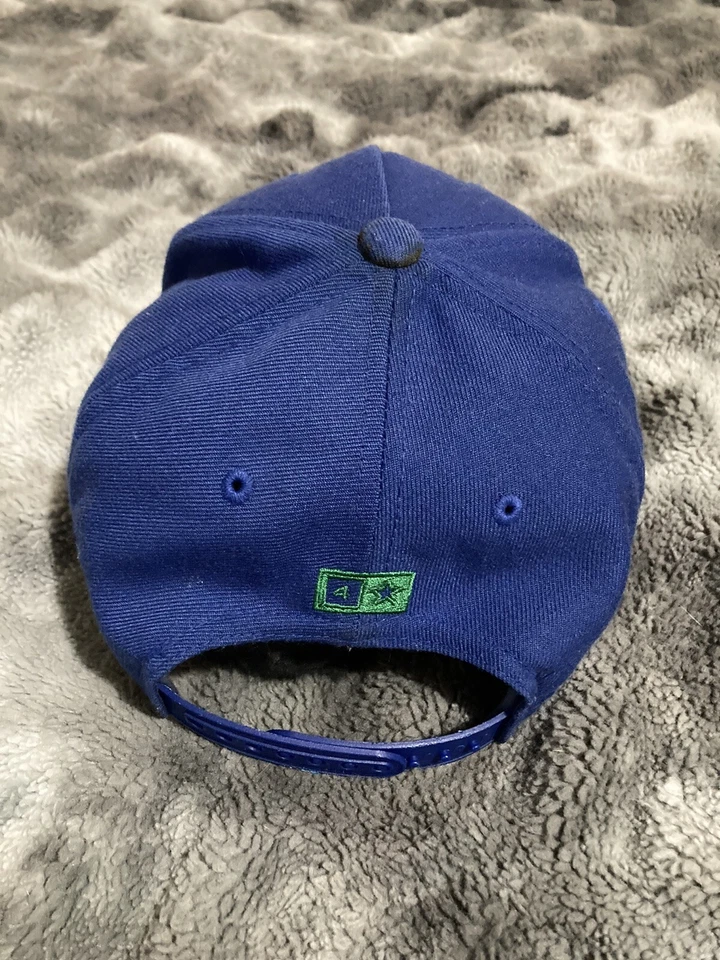 Sombrero Fourstar Clothing OG Y2K Ajustable Snapback Verde y Azul Foto 3 de 4