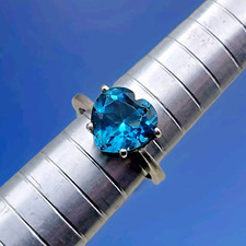 Beautiful 925 Sterling Silver Ring with Blue Heart Stone