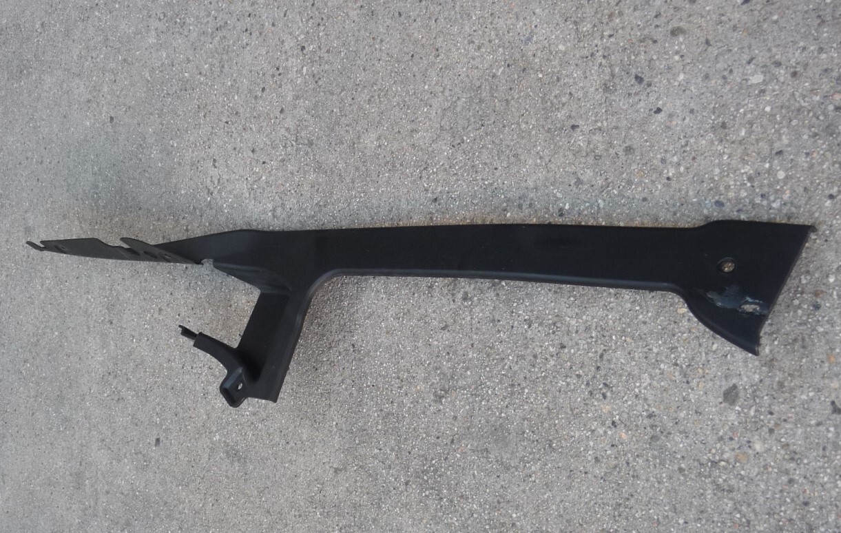 2023 McLaren Artura Rear RH Right Brake Duct Mount Panel 16AD632CP OEM A1