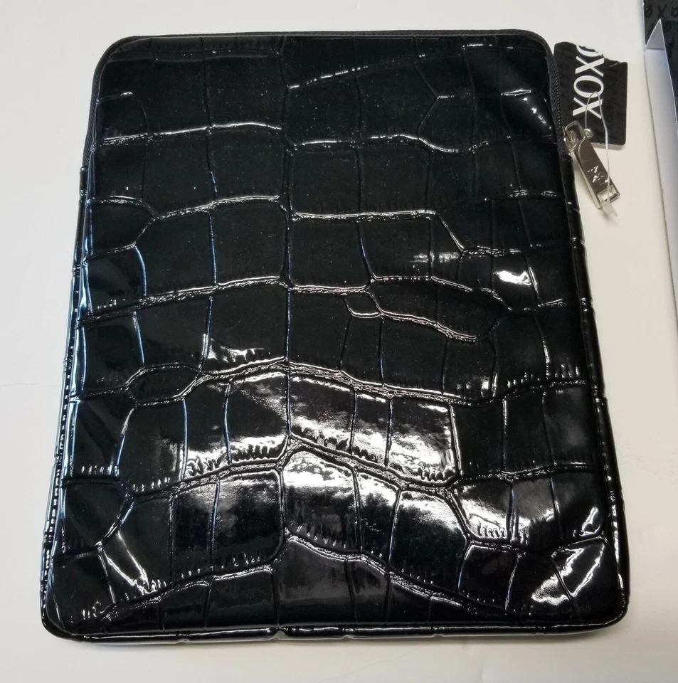 Apple iPad XOXO Kisses Hugs Tablet Case Bag Black Silver Jocelyn Croco 8x10 New - Image 3 of 4