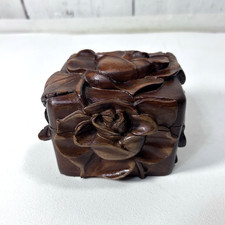 GORGEOUS VINTAGE HAND CRAVED SOLID WOOD 3D FLORAL ROSE TRINKET/ JEWELRY BOX